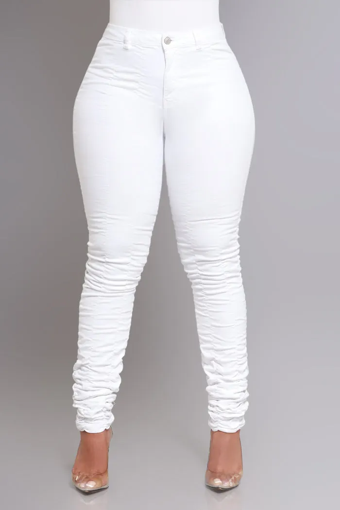 Best Match High Rise Ruched Jeans - White